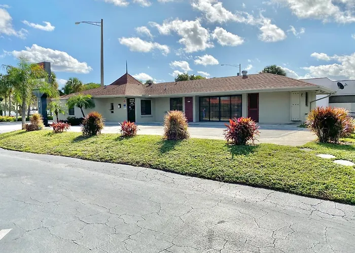 Budget Inn South